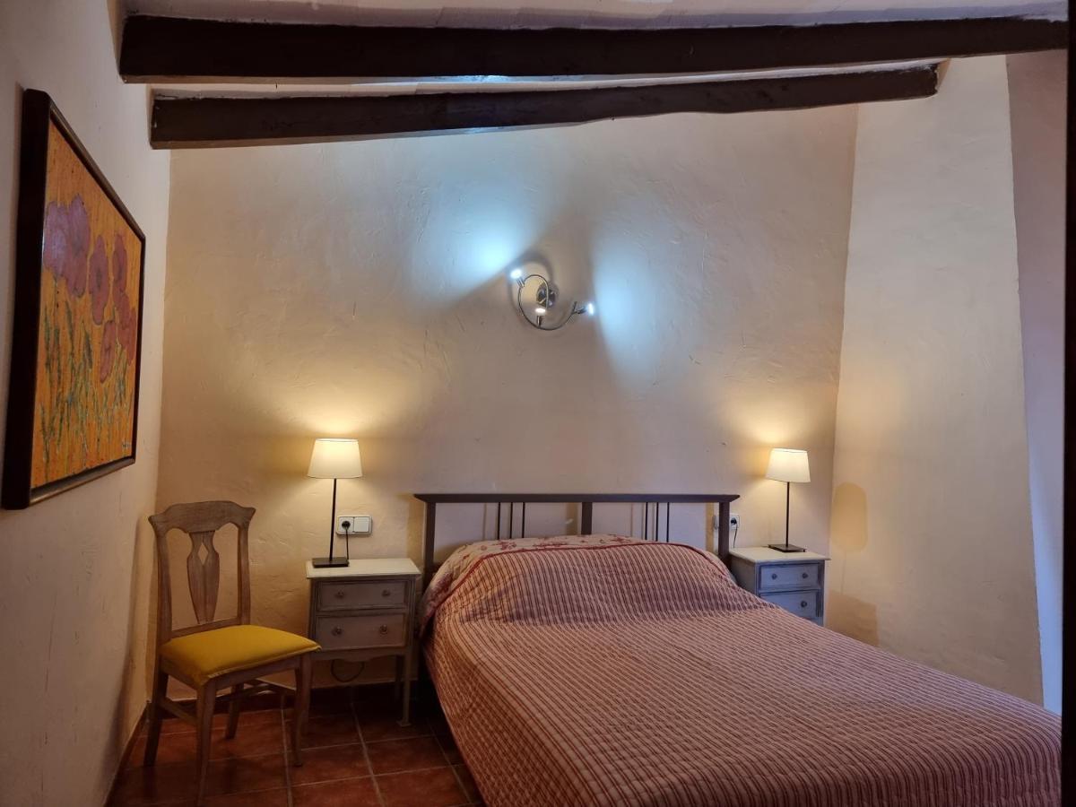 Hotel Finca Caballo Blanco Montuiri  Esterno foto