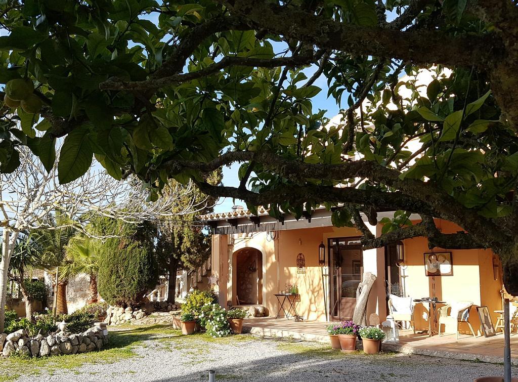 Hotel Finca Caballo Blanco Montuiri  Esterno foto